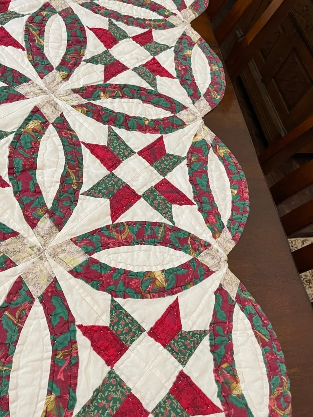 Handmade Double Wedding Ring Country Star Red Green Cream Lap Quilt Wall Hanging